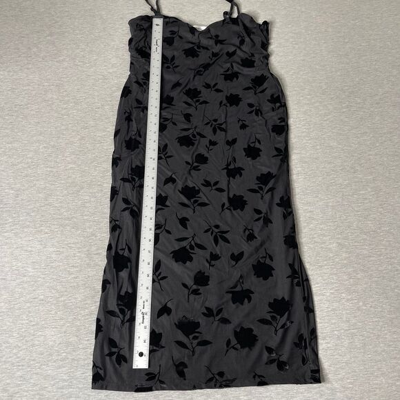 Madden Girl Women's Velvet Burnout Midi Slip Dress - Picture 3 of 11